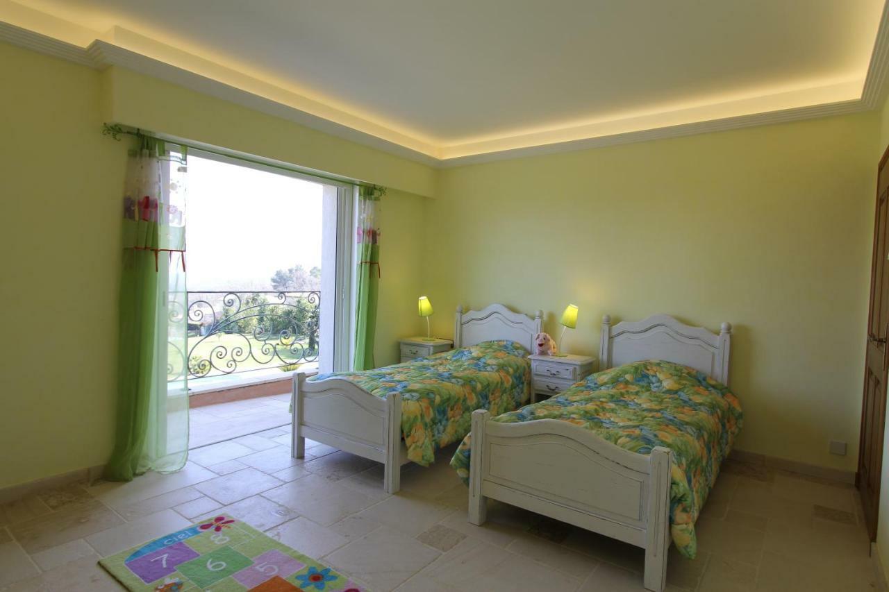 De Prestige Jacuzzi Sauna Hammam Piscine Cannes Grasse 5* Mougins